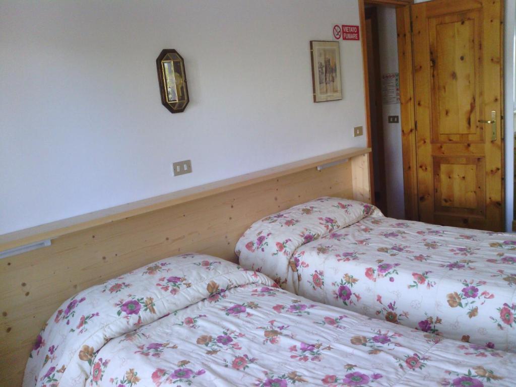 Hotel Savoia Debili Oulx 객실 사진