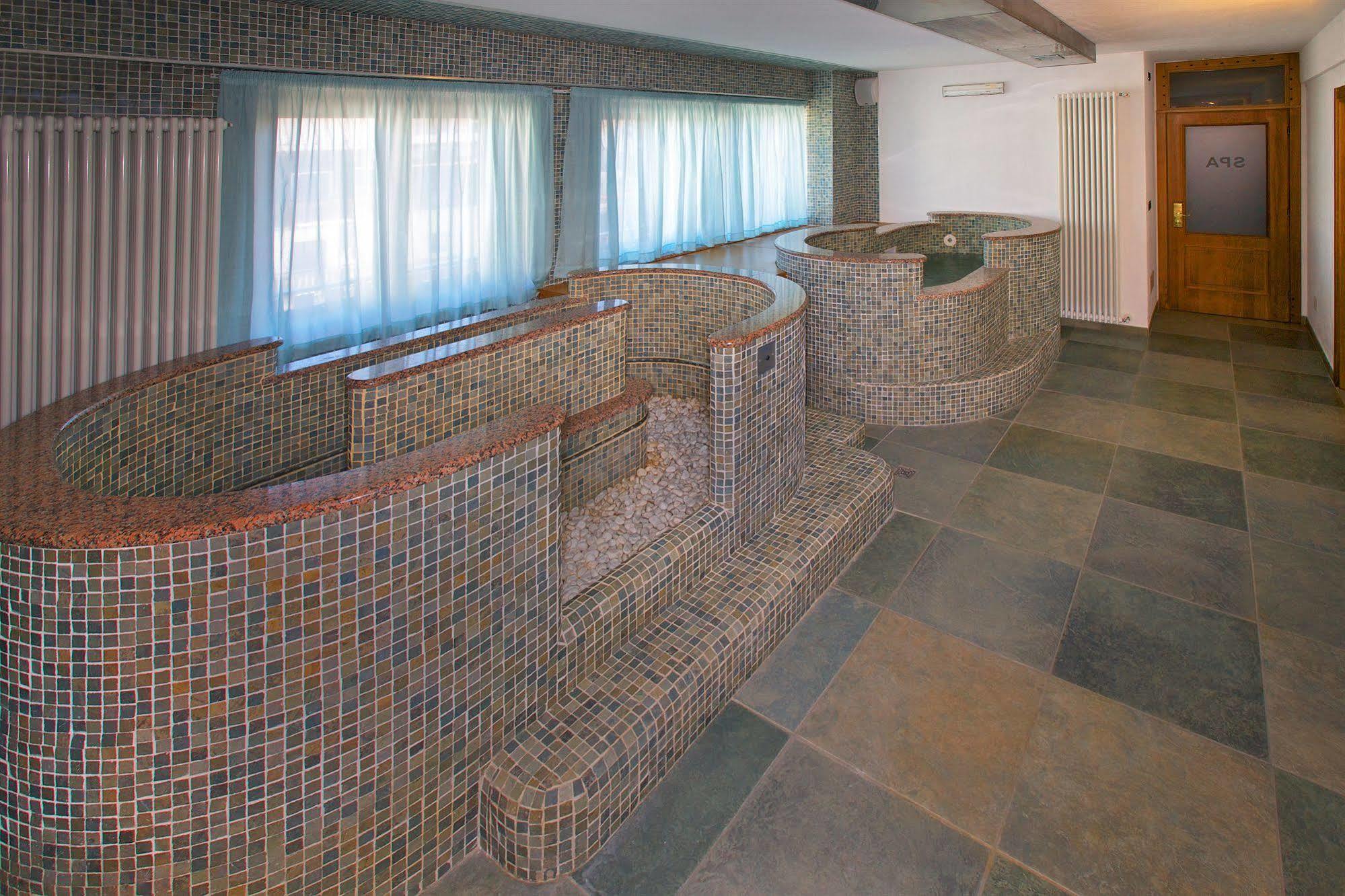 Hotel Savoia Debili Oulx 외부 사진